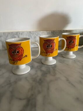 Vintage Owl Pedestal Mugs - Yellow Ceramic Coffee Mugs (Set)